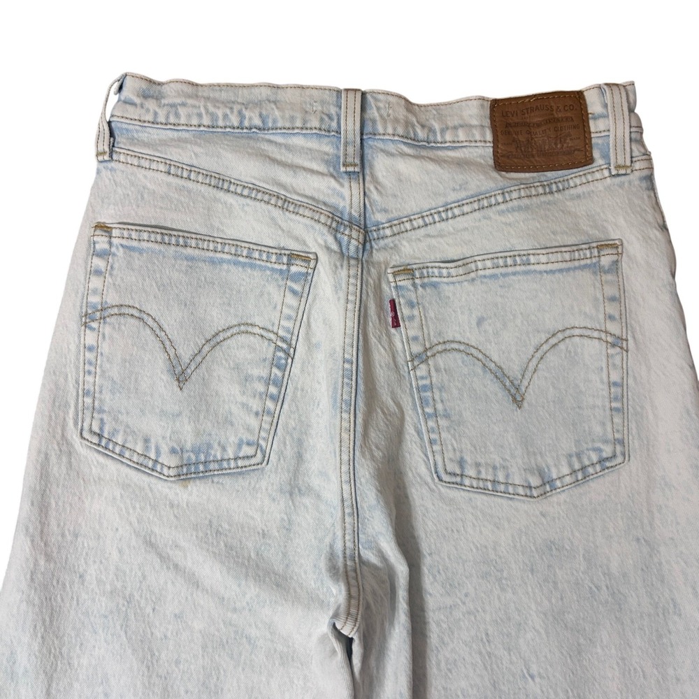 Levi's Ribcage Straight Jeans Womens 28 Light Blue Ultra High Rise Denim 28x27